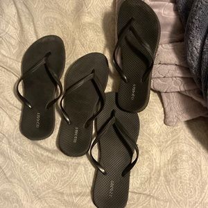 Old navy flip flops